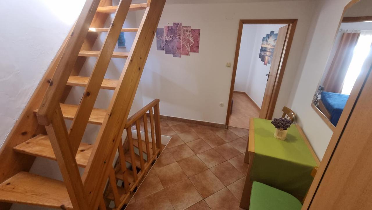 Apartment Igor With Balcony And Sea View บัชกา ภายนอก รูปภาพ